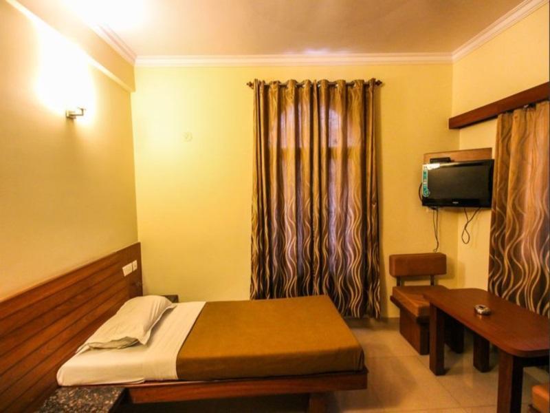 ชีทอลเรสซิเดนซี่ Hotel บังกาลอร์ ภายนอก รูปภาพ